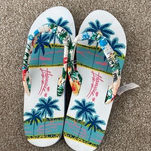 NWT Hawaii Never Worn Flip Flops. 8.5